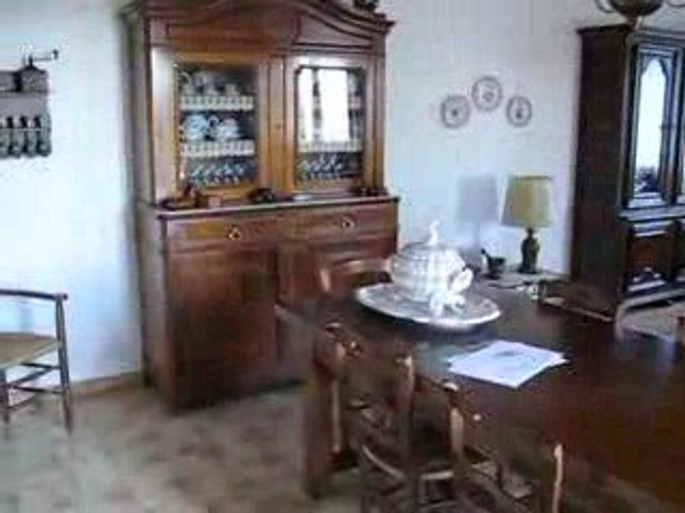 Spacieuse maison indépendente sur gd terr avec dépendances