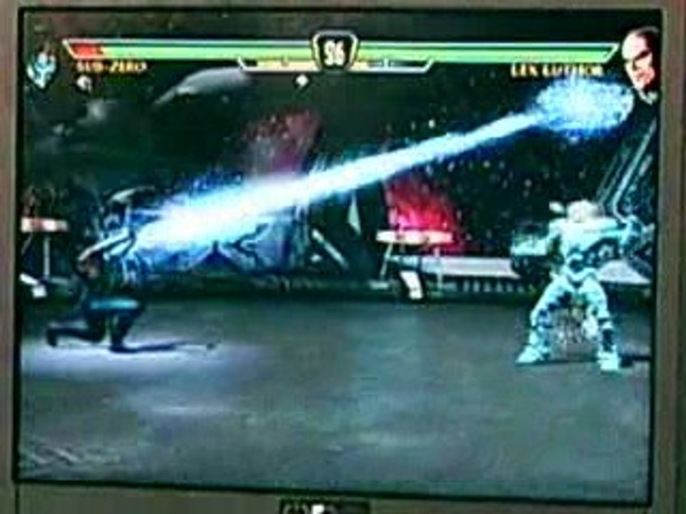 Mortal Kombat VS DC- Sub Zero VS Lex Luthor