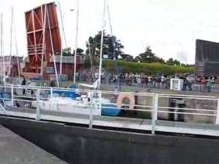 Arzal : ouverture écluse