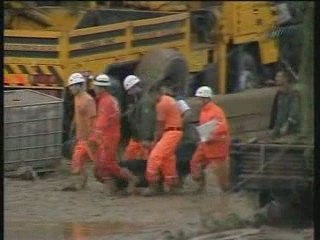 Sel Can Almaya Devam Ediyor