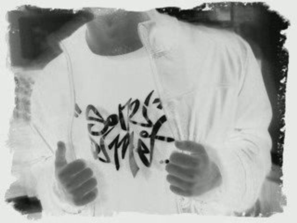 Le mini clip en noir et blanc de Sonz of crime