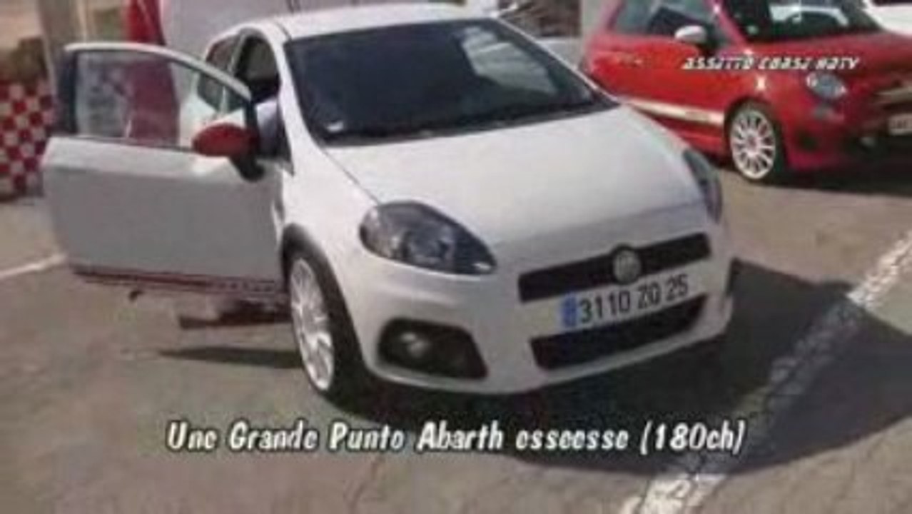 Le stand Abarth du circuit Dijon-Prenois