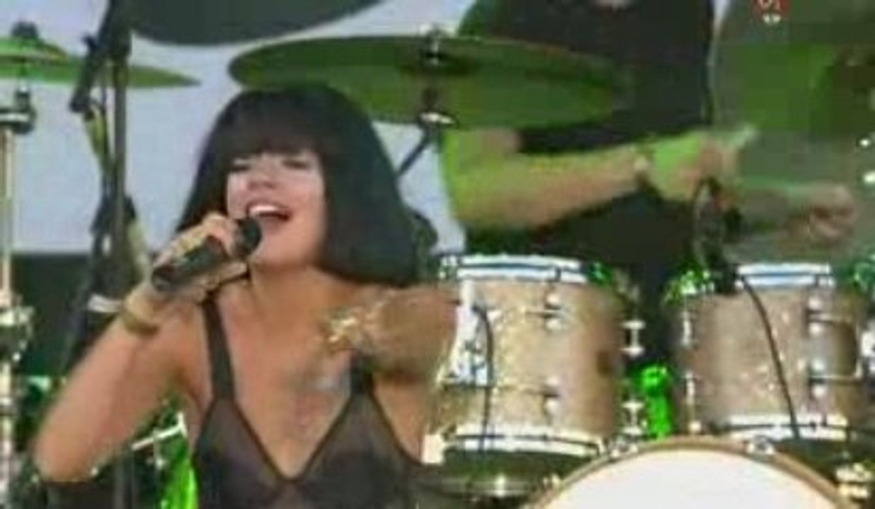 Lily Allen - Not Fair - Main Square Festival - Arras 2009