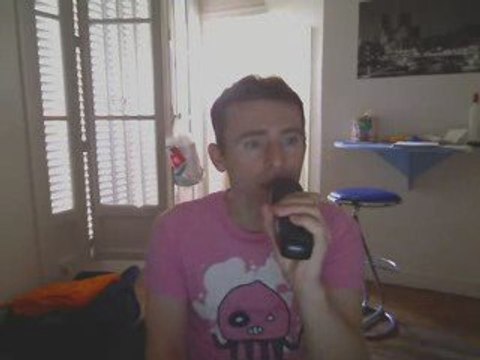 Wiwi égratigne Up where we belong