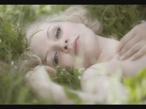 Le ciel, la terre et l'eau Isabelle Aubret