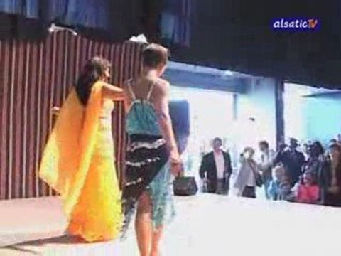 Danses orientales à la foire de Strasbourg