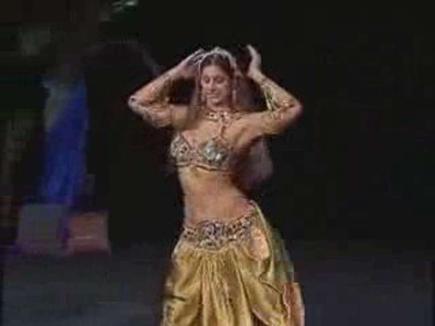 Danza del ventre di Sadie - Video Dailymotion