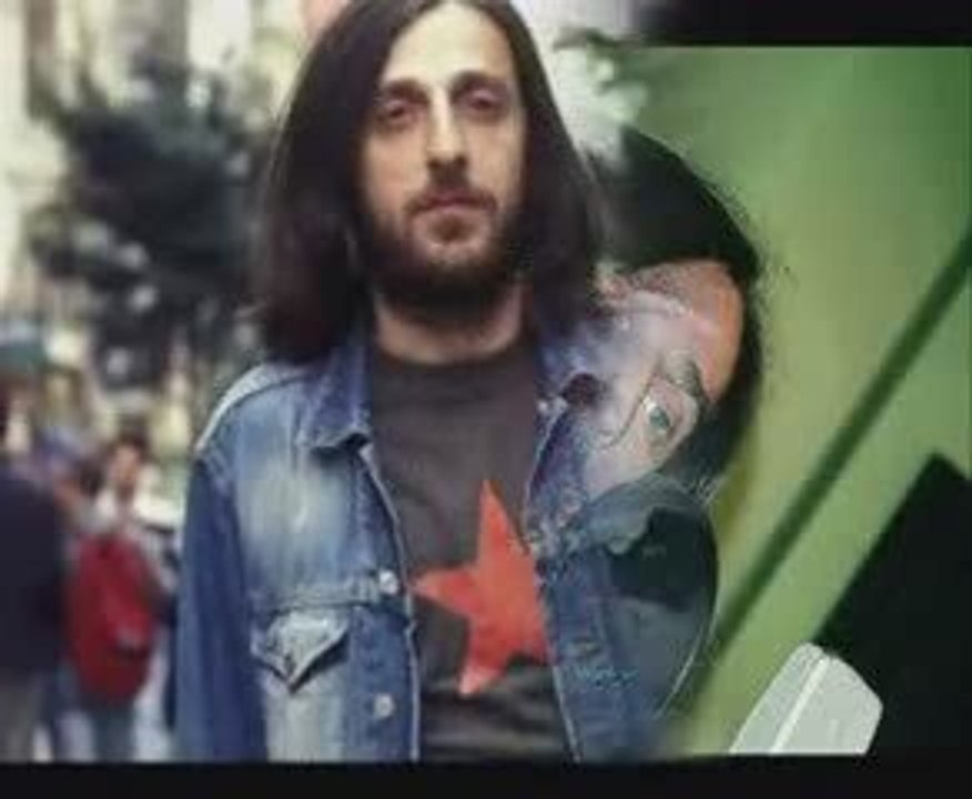 KAZIM KOYUNCU - DÜŞLÜYORUM BU KENTİ