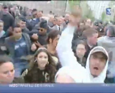 Le Collectif des Mal-Logés en Colère inaugure Eole