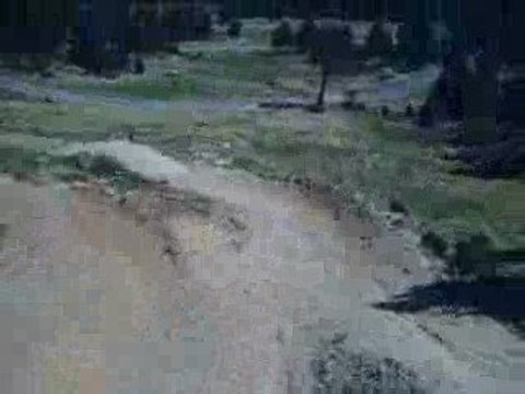 VTT DH soldeu Andore Cam embarquée petit saut pour le fun !!