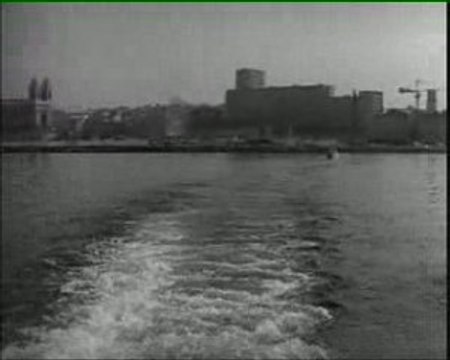 SORTIE DU PORT DE MARSEILLE EN DIRECTION DES ÎLES DU FRIOUL