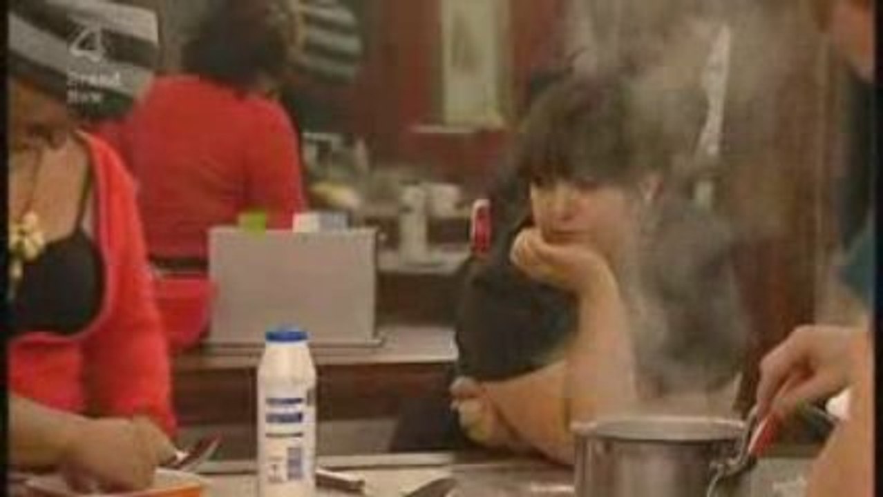 Rachel & Mikey - conspiracy theory about the new housemates