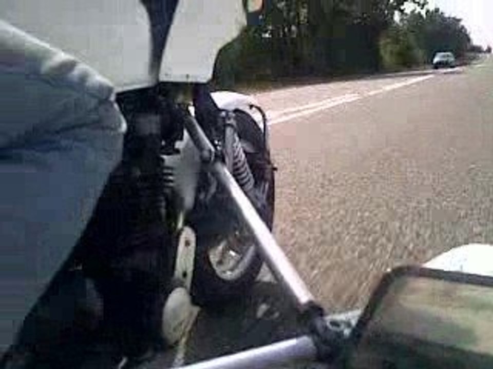 Kawa GPZ SIDE THB