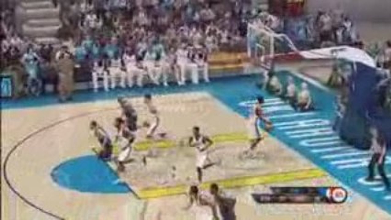 NBA Live 2010 - Gameplay passing