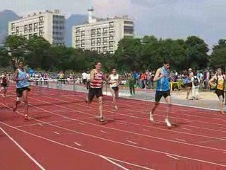 2009_Interclubs1_Cedric_110mHaies