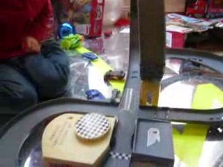 Le looping à propulsion Cars