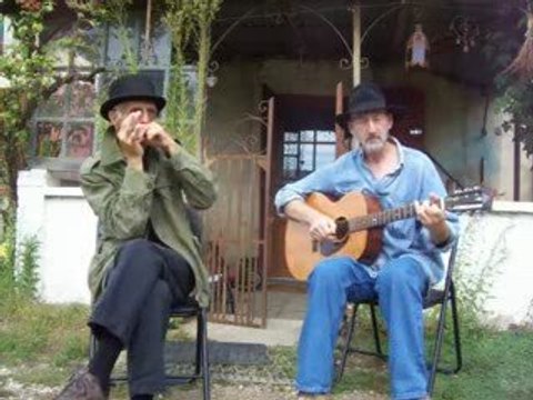 Acoustic Blues Guitar - Mobile Texas Line