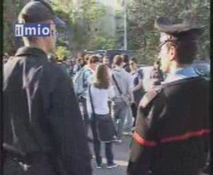 Matera: controlli dei carabinieri il primo giorno di scuola