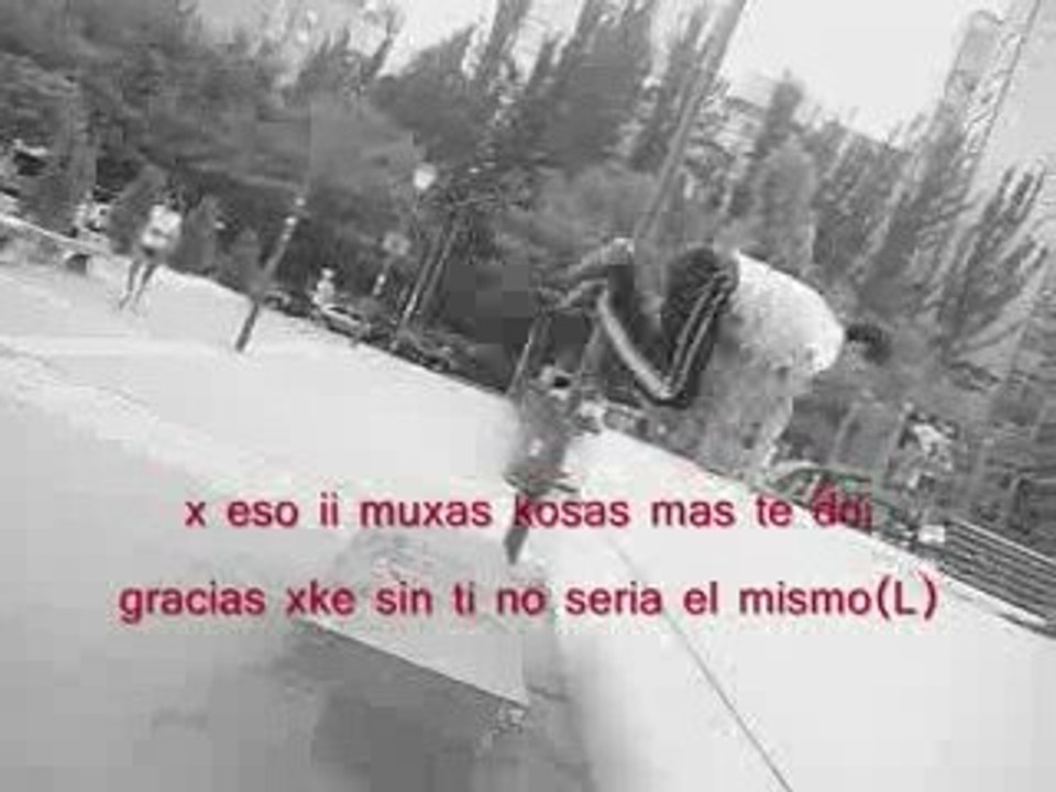 No se acer c-walk pro esto sii..(L)