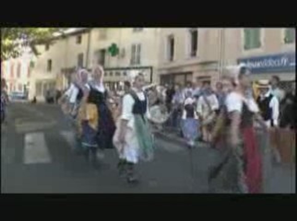 fetes_provençale_défilé