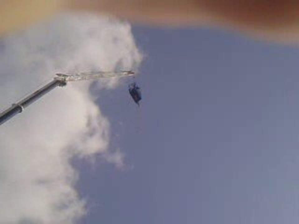 Laura saut a l'elastique