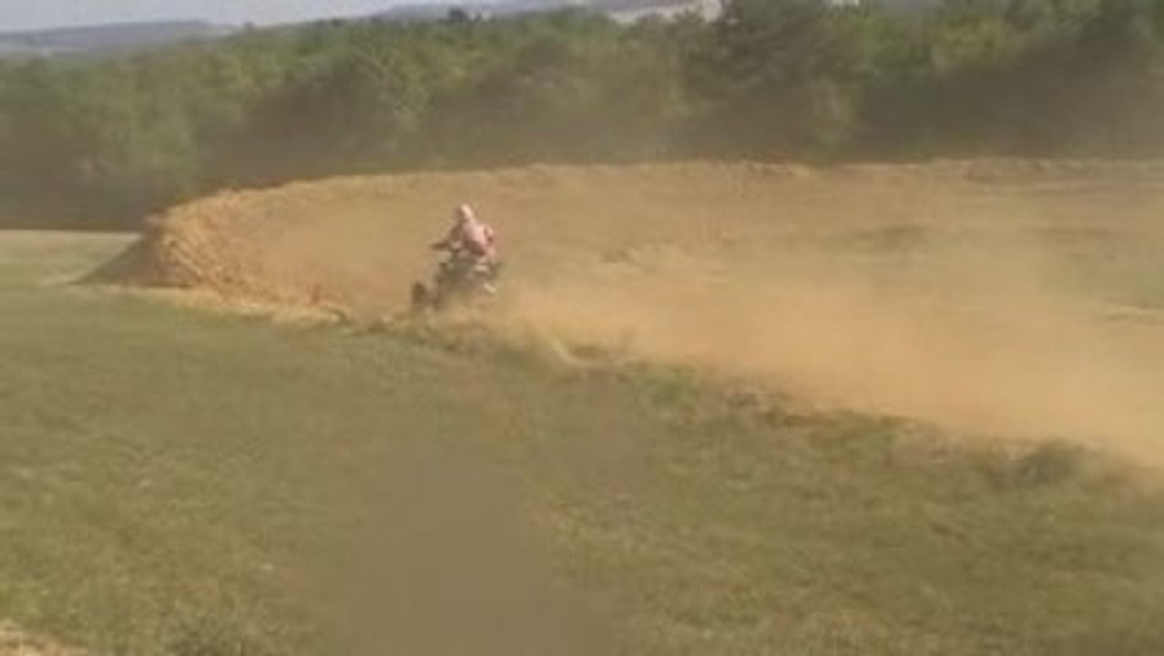 MOV009