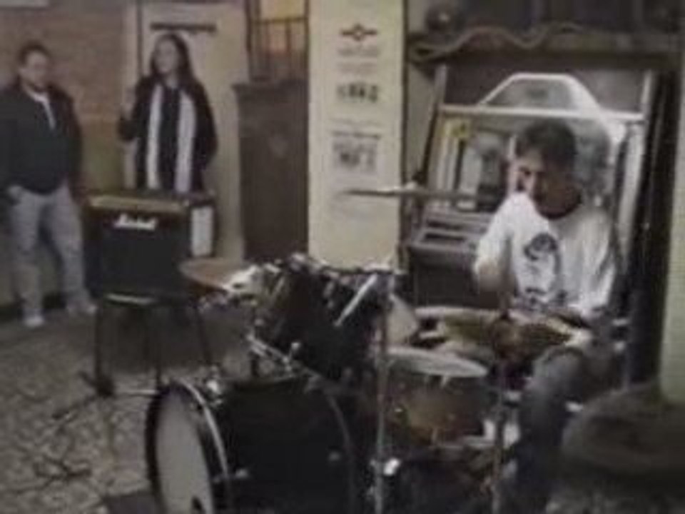 Broken Homes - Wade Shöken