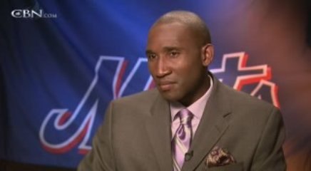 Fernando Tatis: In God's Moment - CBN.com