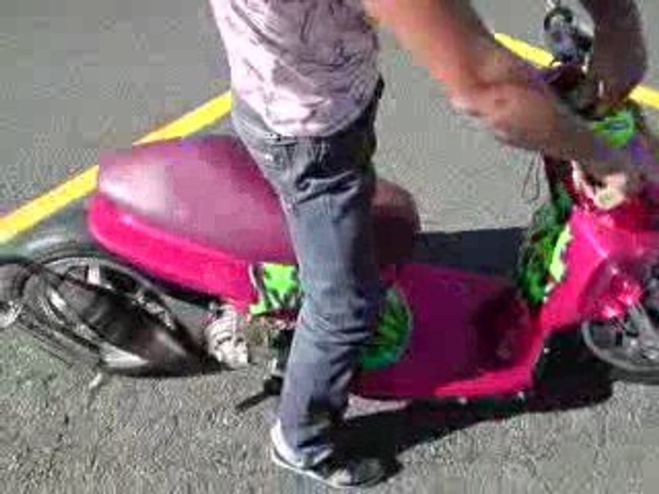 stuntro a nin 86cc 2fast