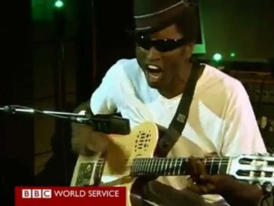 KEZIAH JONES - KPAFUCA - BBC STUDIO PERFORMANCE