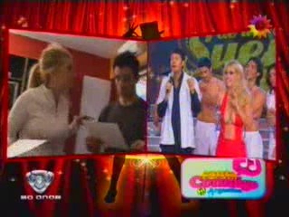 Wanda Nara cantando no me ames