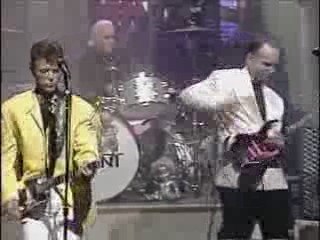 Tin Machine Live in NYC (1991) Featuring a Young Macaulay Culkin 🎸