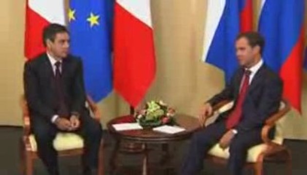 Fillon rencontre Medvedev
