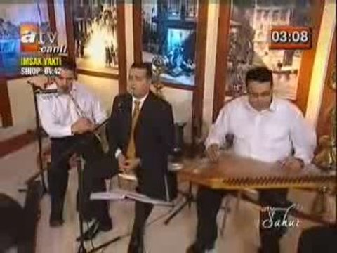 Murat Necipoğlu Uyan gözlerim gafletten uyan