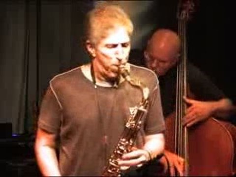 Bob MINTZER 4tet invite Nicolas FOLMER au Duc des Lombards