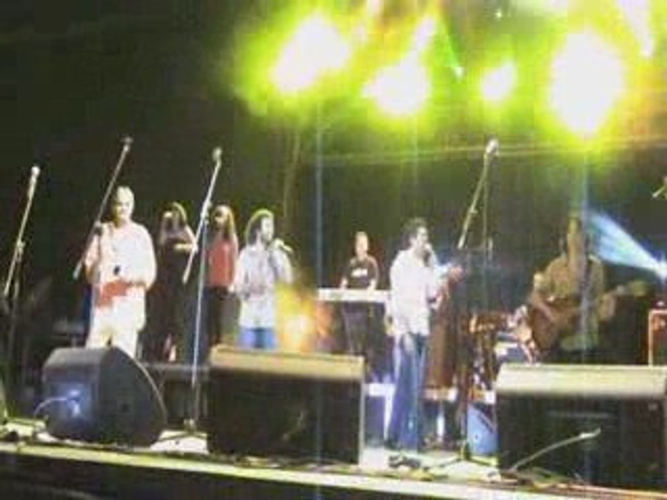 LOS CHICHOS CON HONORATO PARA PASAR  EL RATO ENTREVISTA.