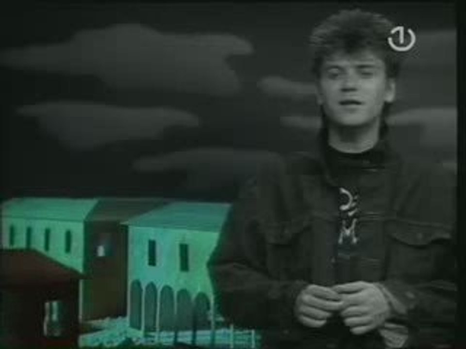 Crvena Jabuka - Tamo gdje ljubav pocinje