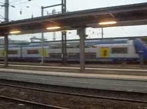 départ de la bb 16041 multiservice avec 6 voitures cic