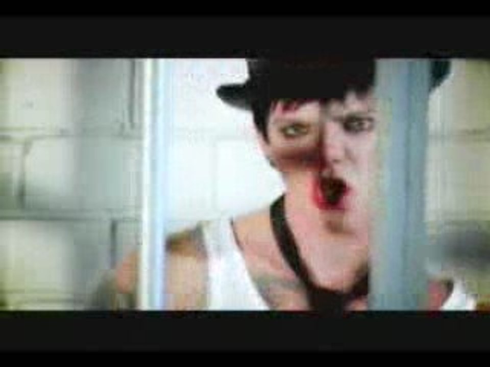 Serum 114 - 'Feinde sein'