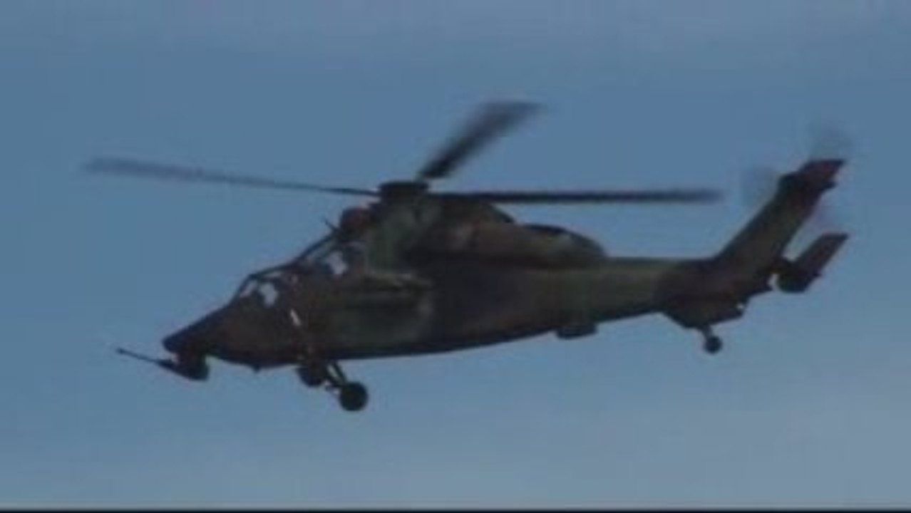 TIGRE, démo meeting aérien Vannes 2009 en HD