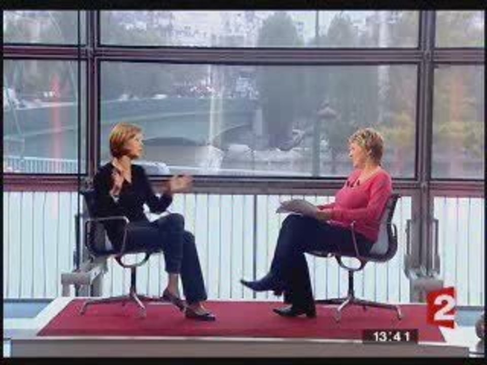 Claire Nouvian - JT 13H - 11/10/06 - L'invité des 5 der. min