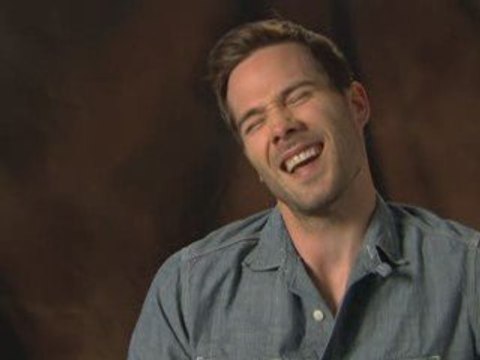 Brothers & Sisters 4.01 - Luke Macfarlane - Soundbyte 04