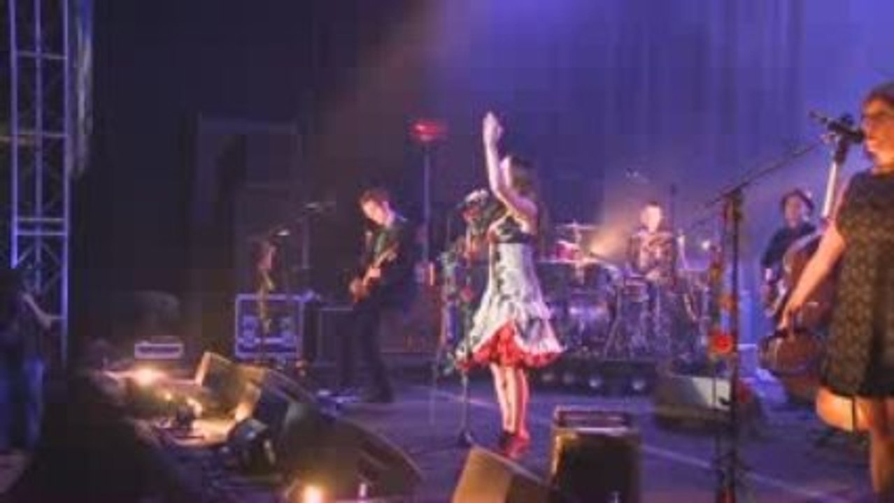 Vidéo concert Live de Olivia Ruiz Au chant du gros 2009