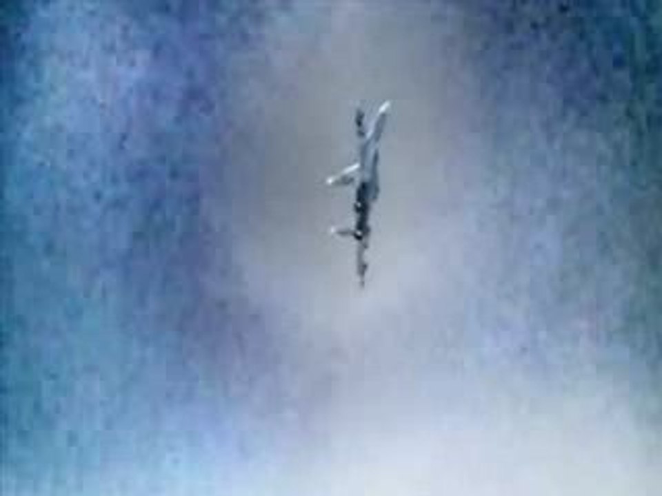 WORLD EXCLUSIVE - THE HD UFOS RADOM POLAND ALIENS Video