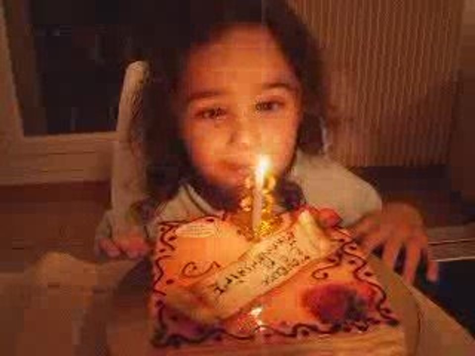 Silianna 3ans chante pour elle même02