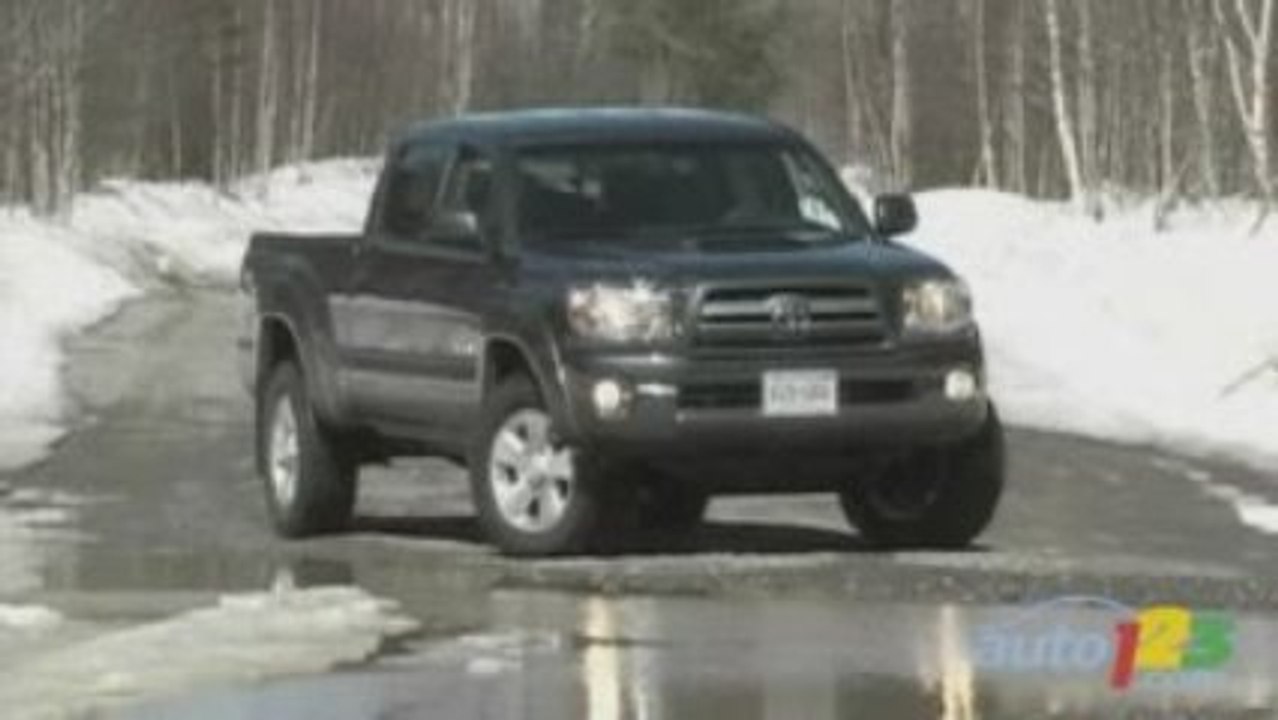 2009 Toyota Tacoma V6 TRD Sport Review by Auto123.com