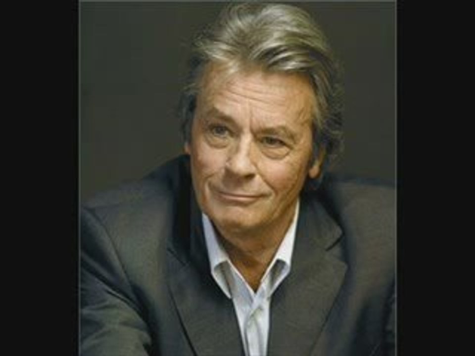Alain Delon rend hommage à Filip Nikolic des 2Be3 ...