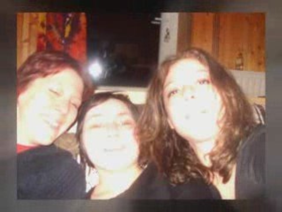 Tes amis,tes amours...Un ptit bout de toi