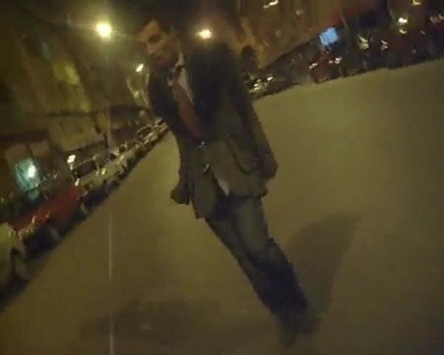 Hande Yener DELİLER 2010