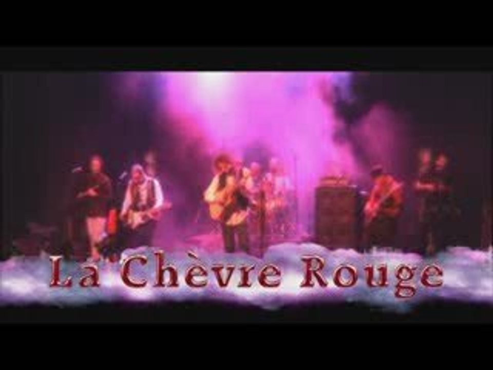La Chevre Rouge - "Cour du palais"